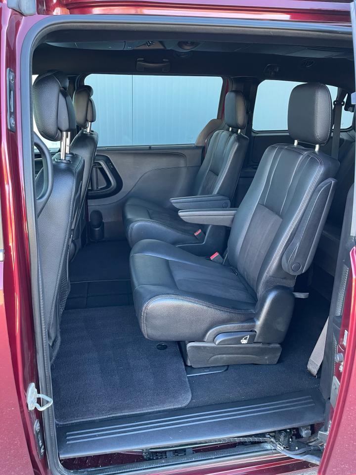 2020 Dodge Caravan GRAND CARAVAN SXT Photo