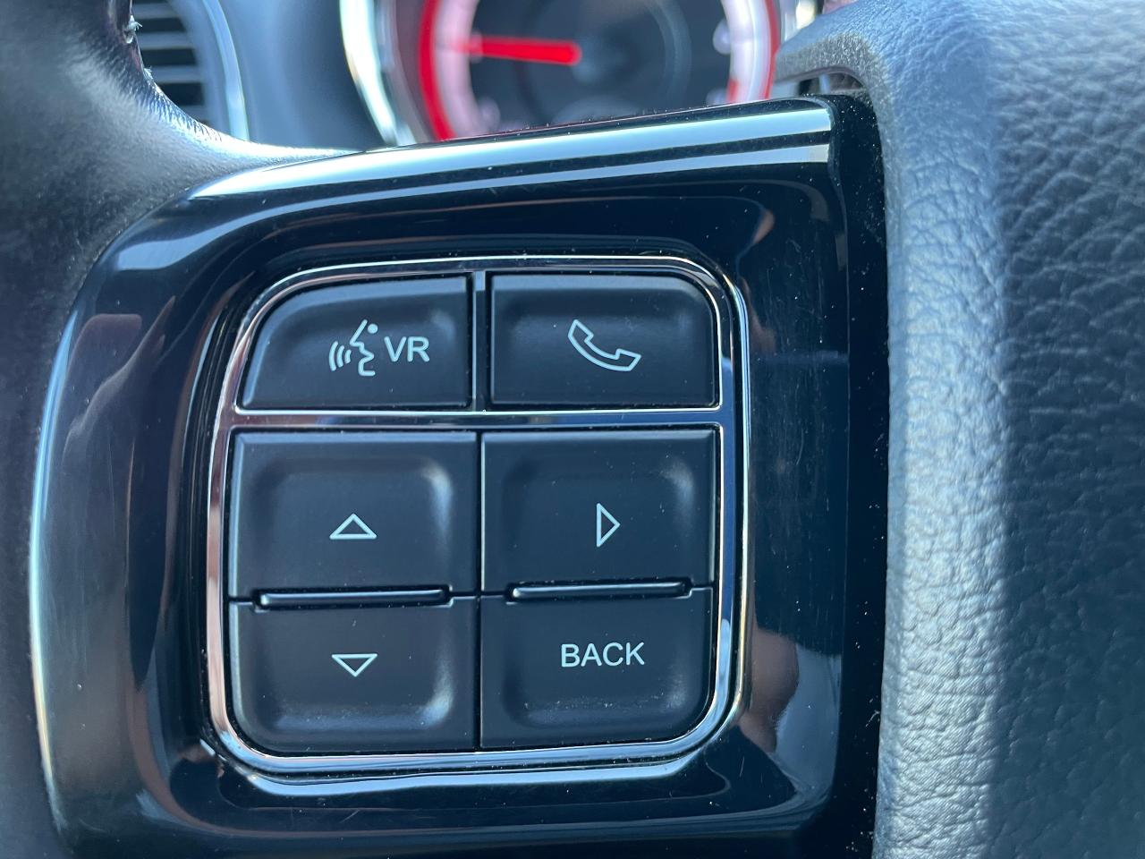 2020 Dodge Caravan GRAND CARAVAN SXT Photo