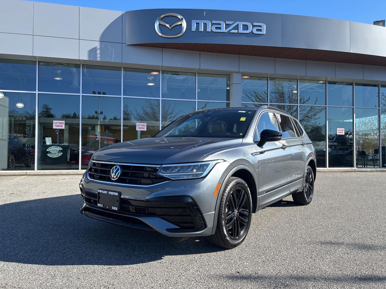 Used 2022 Volkswagen Tiguan Comfortline R-Line Black Edition for sale in Surrey, BC