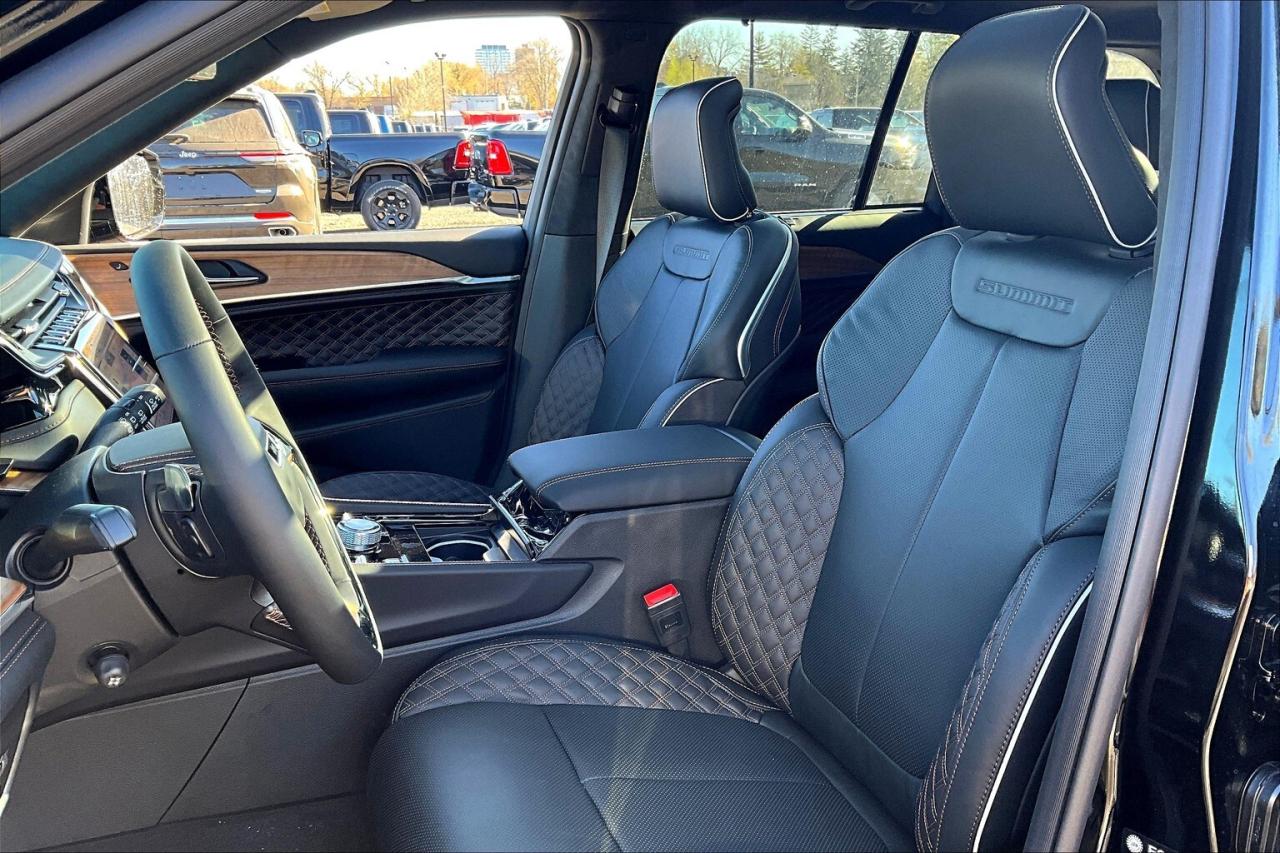 2024 Jeep Grand Cherokee Summit Reserve 4x4 Executive Demo-SAVE!! Photo