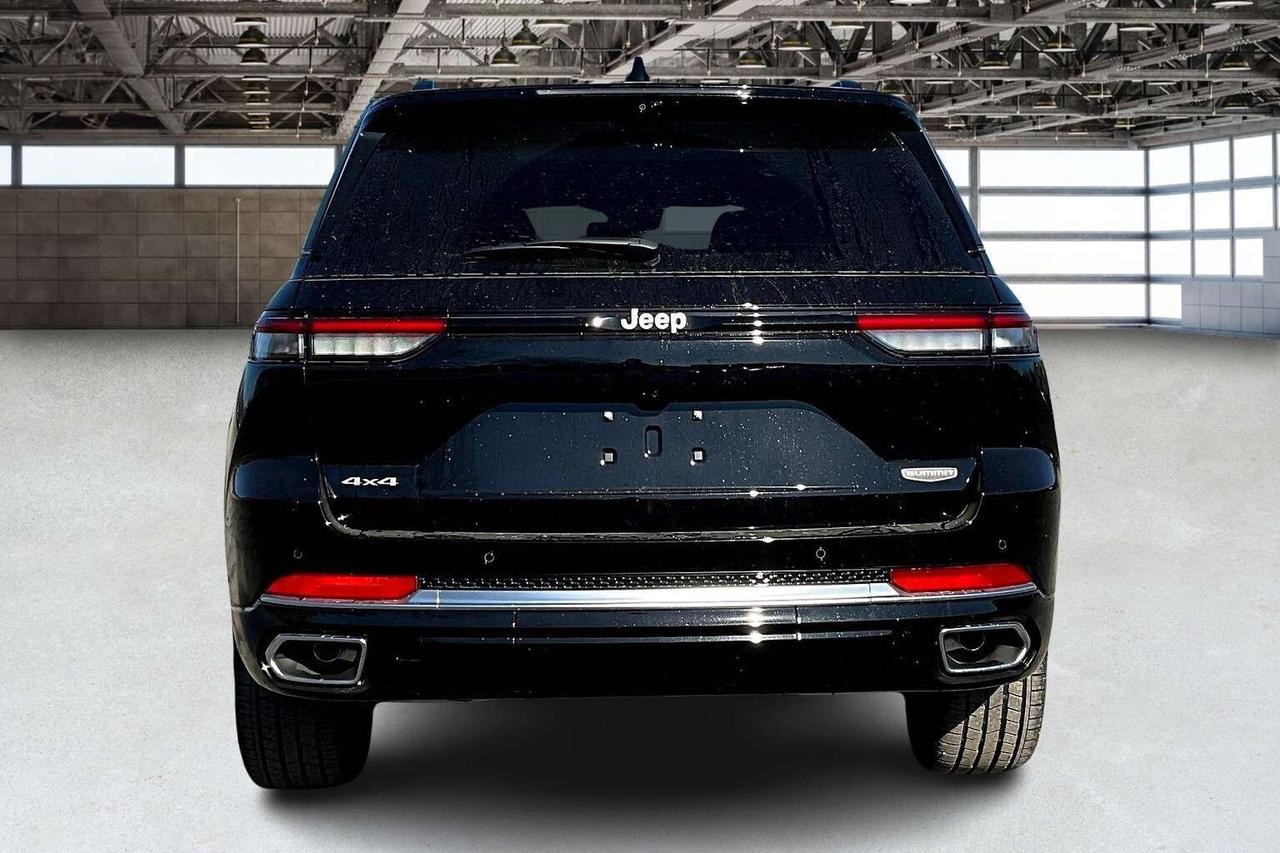 2024 Jeep Grand Cherokee Summit Reserve 4x4 Executive Demo-SAVE!! Photo3