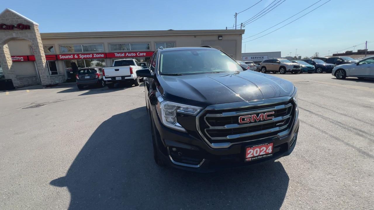 2024 GMC Terrain AT4 AWD | HTD LEATHER SEATS | WIRELESS CARPLAY Photo2