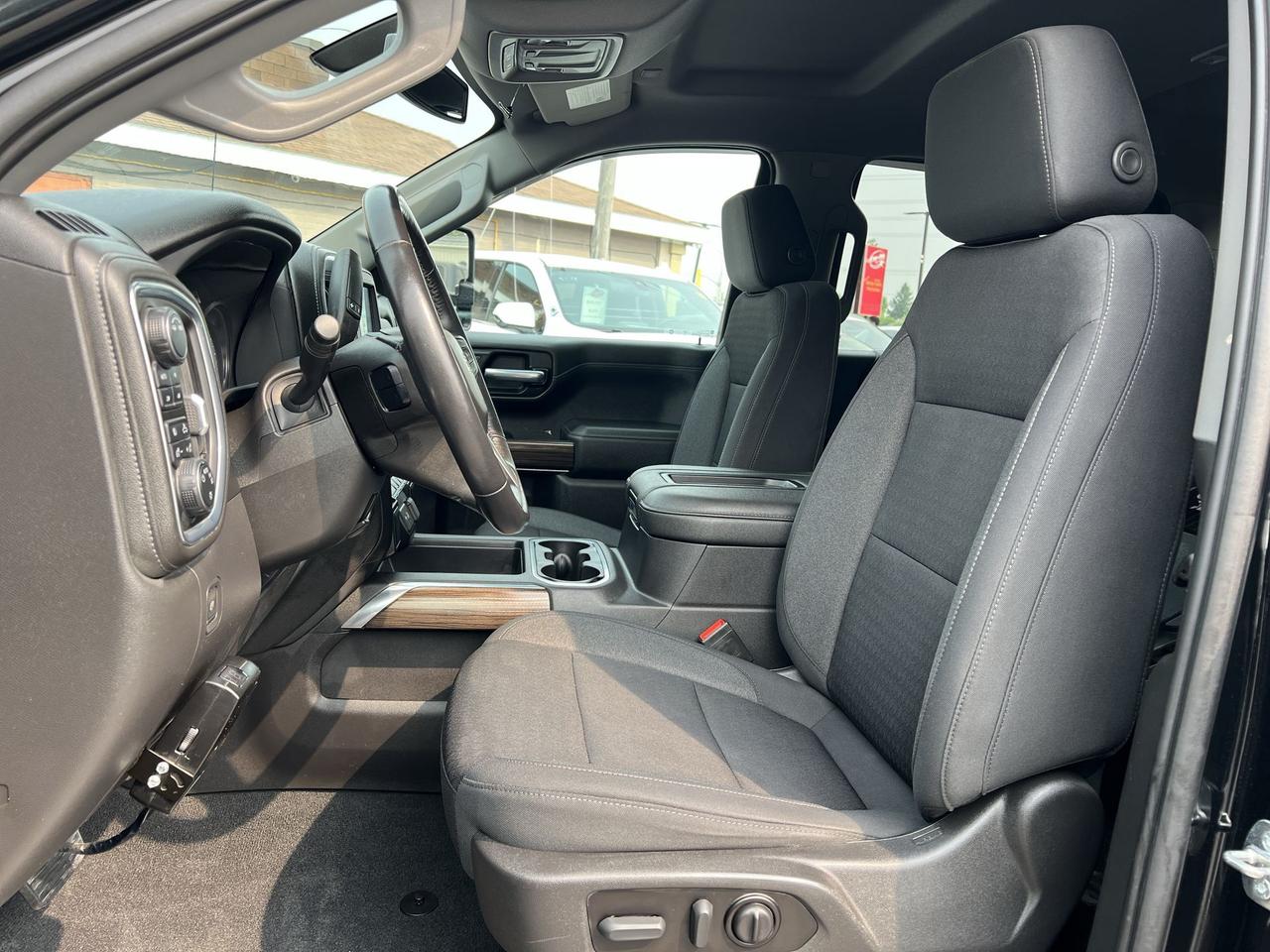 2022 Chevrolet Silverado 1500 LT TRAIL BOSS 4X4 | DURAMAX | CREW | HTD SEATS Photo