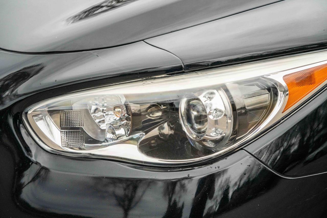 2013 Infiniti JX35 Base - Photo #14