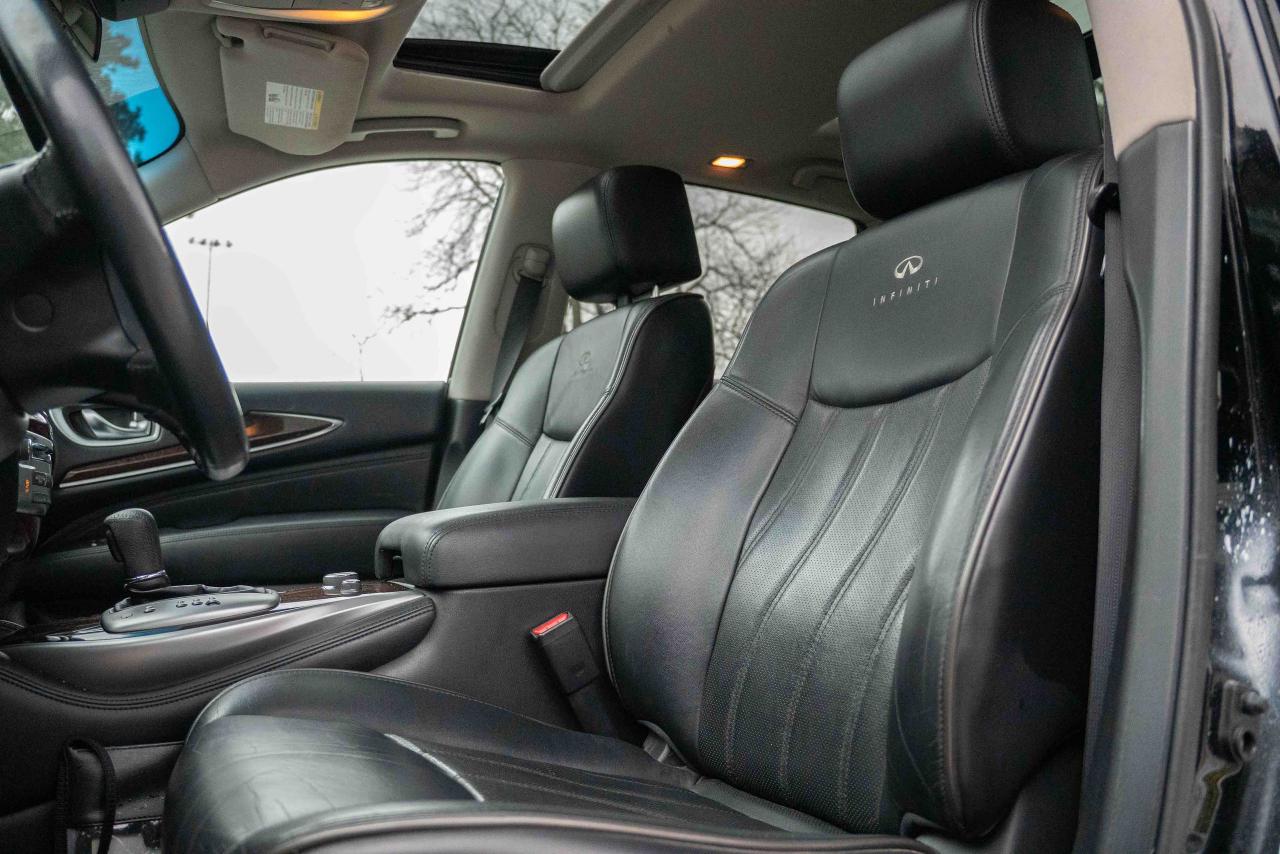 2013 Infiniti JX35 Base - Photo #17