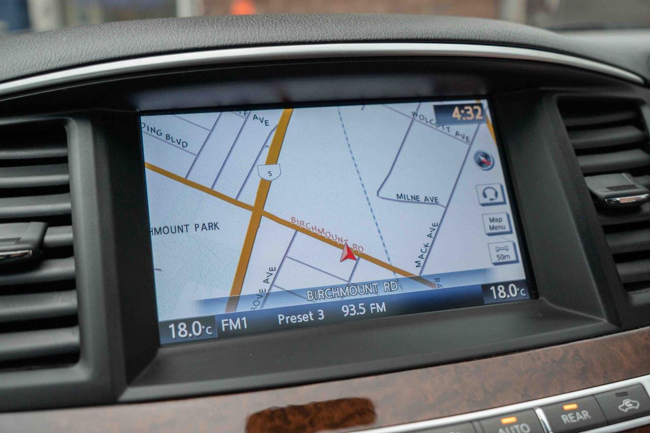 2013 Infiniti JX35 Base - Photo #36