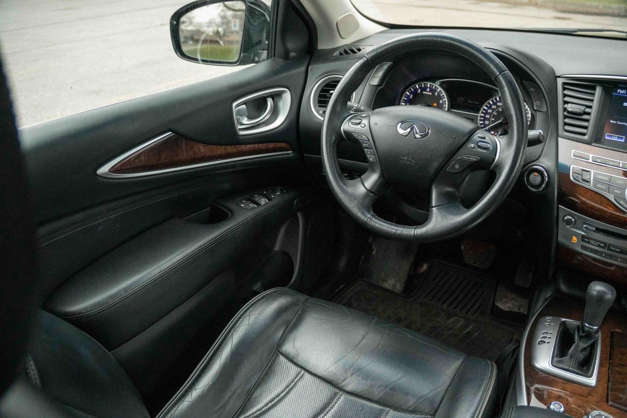 2013 Infiniti JX35 Base - Photo #46