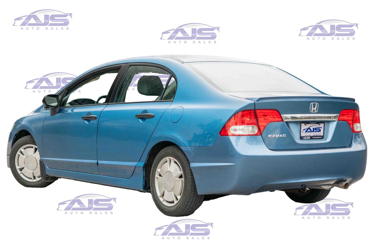 2009 Honda Civic DX - Photo #4