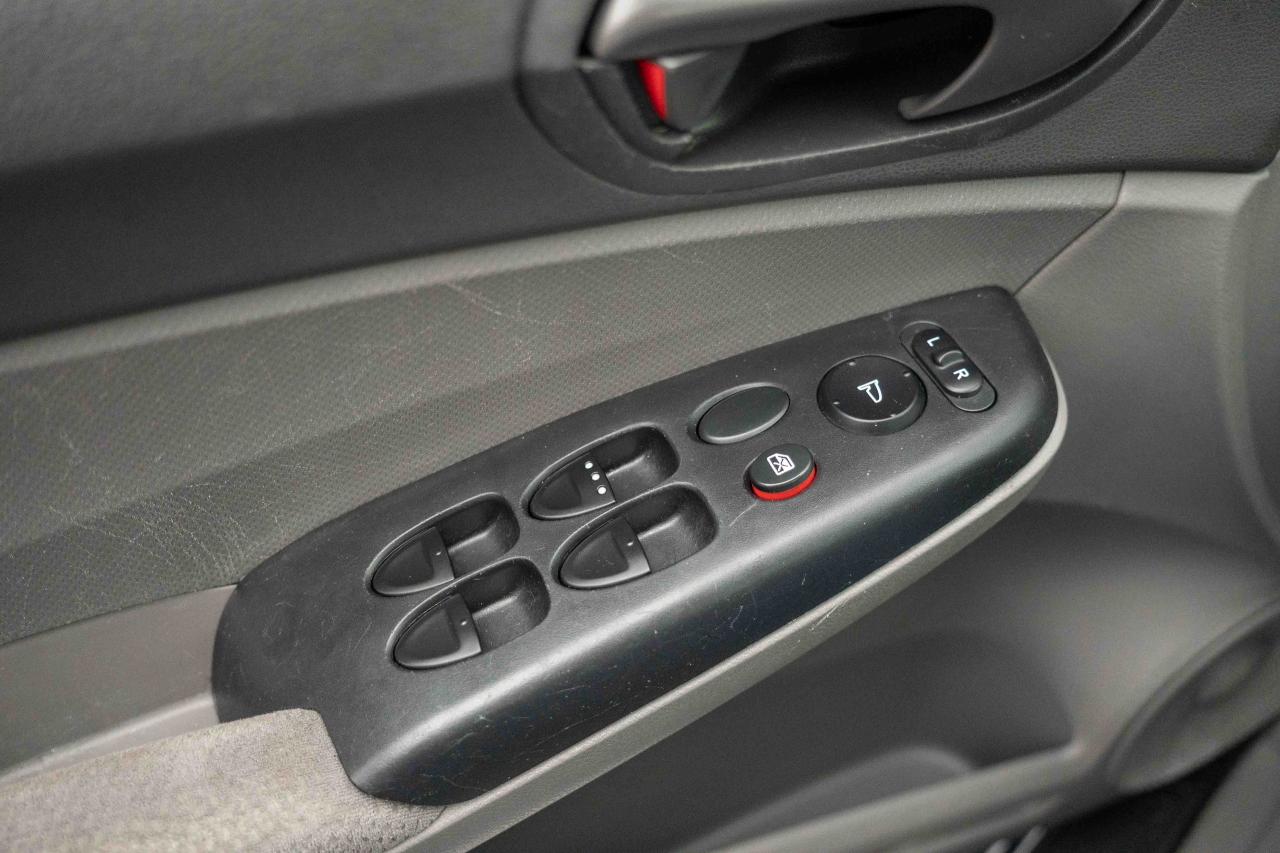 2009 Honda Civic DX - Photo #17
