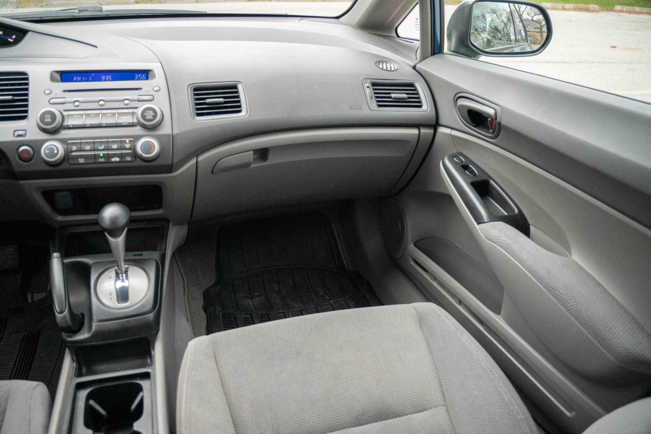 2009 Honda Civic DX - Photo #29