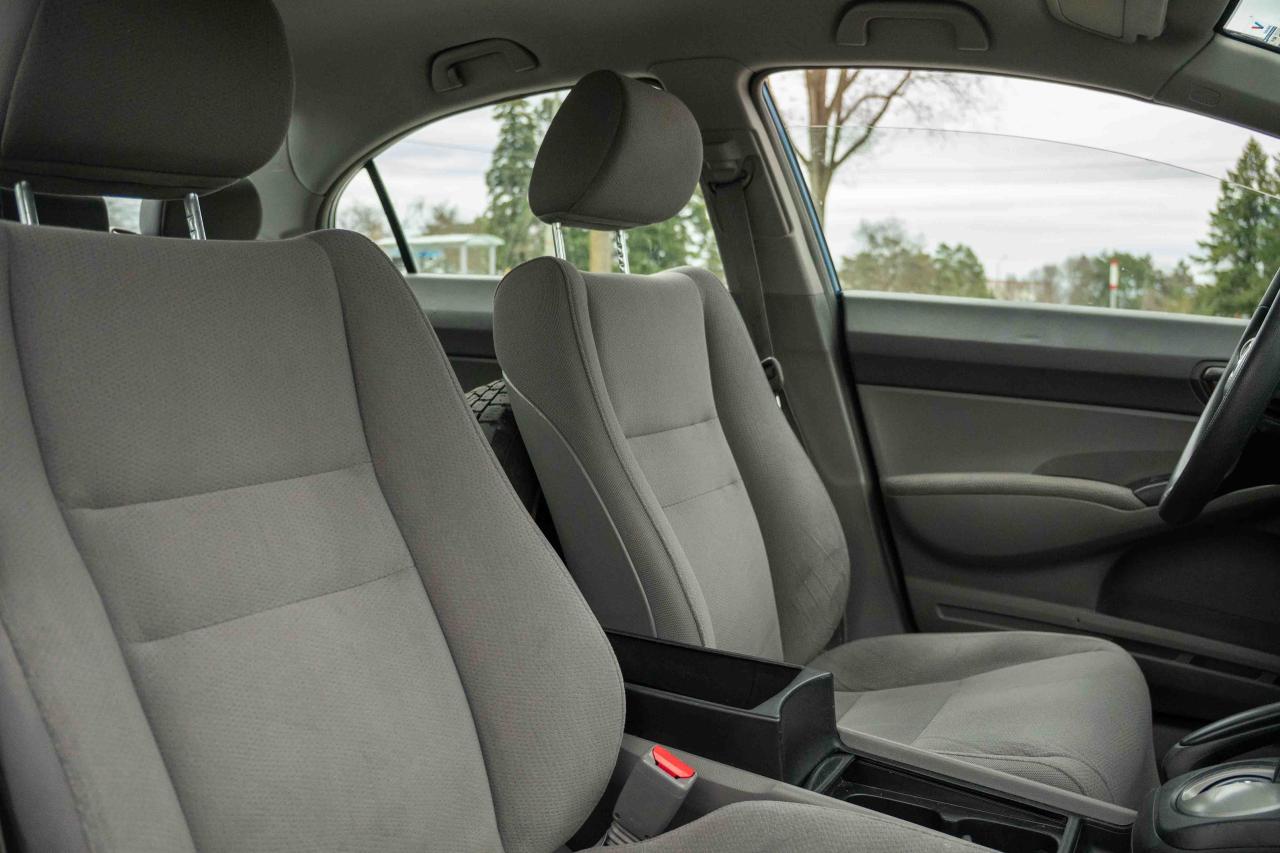 2009 Honda Civic DX - Photo #40