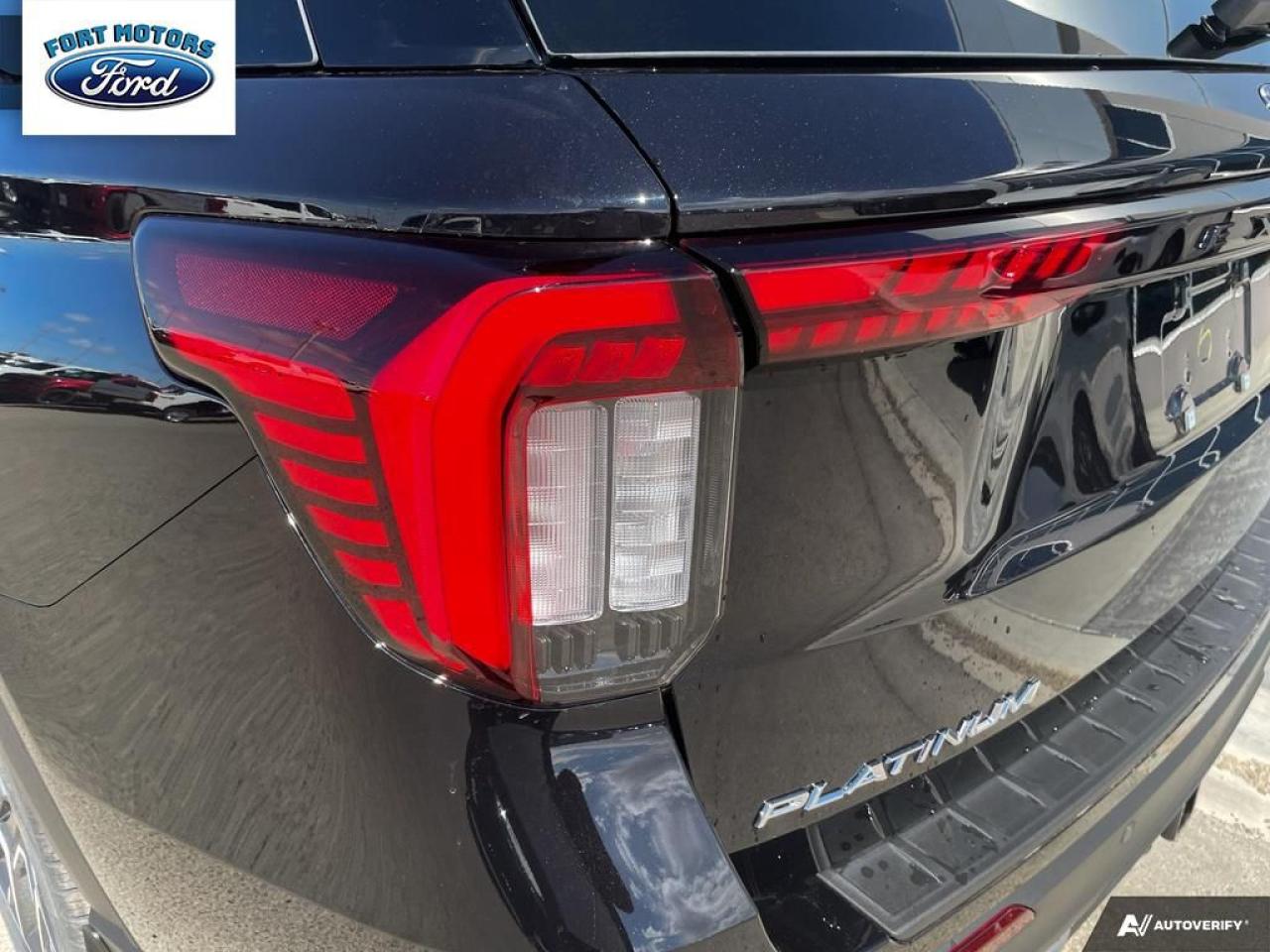 2025 Ford Explorer Platinum Photo5