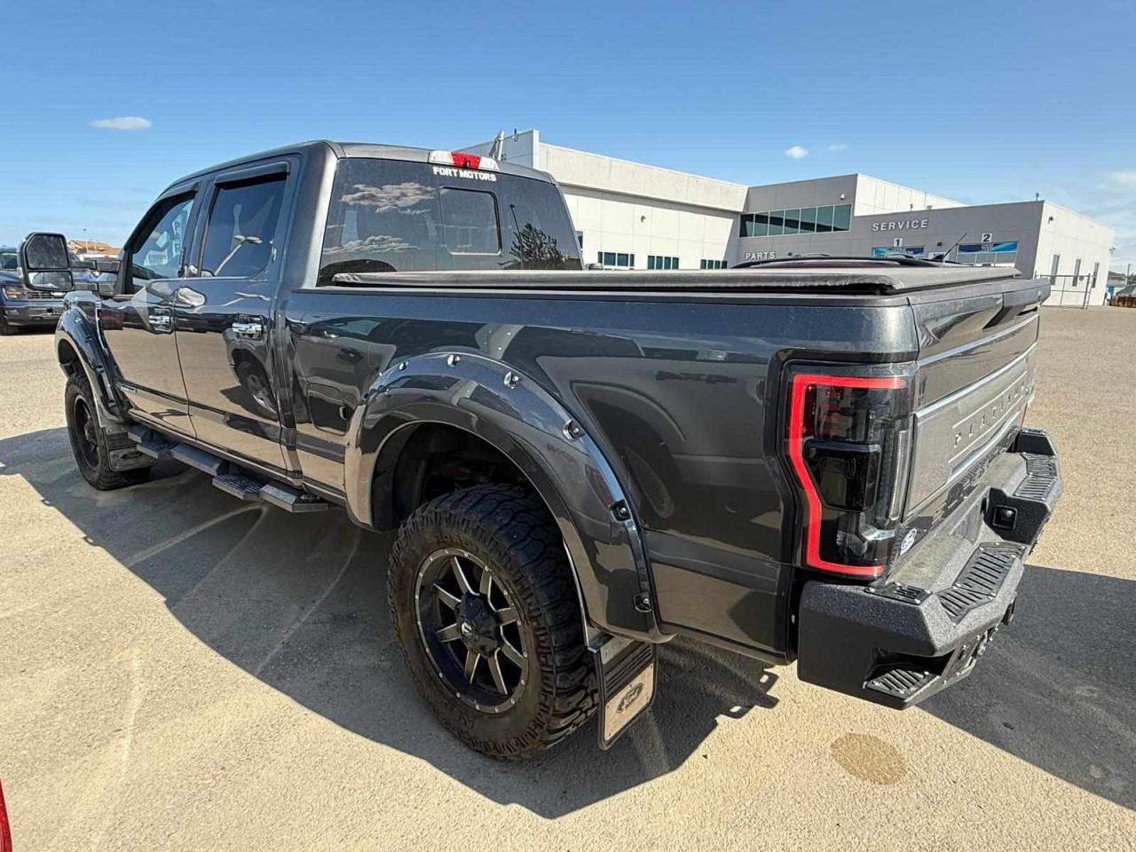 2018 Ford F-350 Platinum Photo5