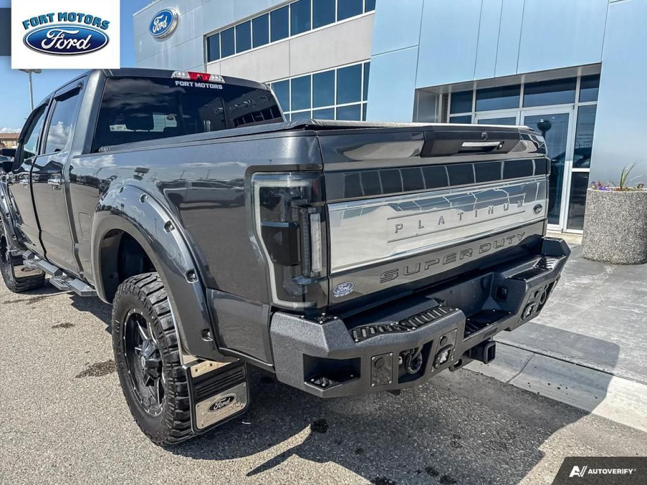 2018 Ford F-350 Platinum Photo5