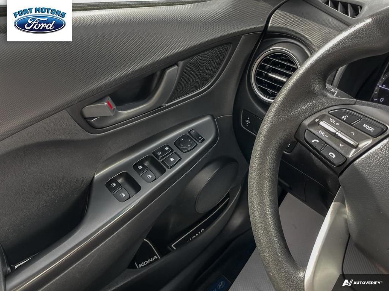 2020 Hyundai KONA LUXURY Photo5