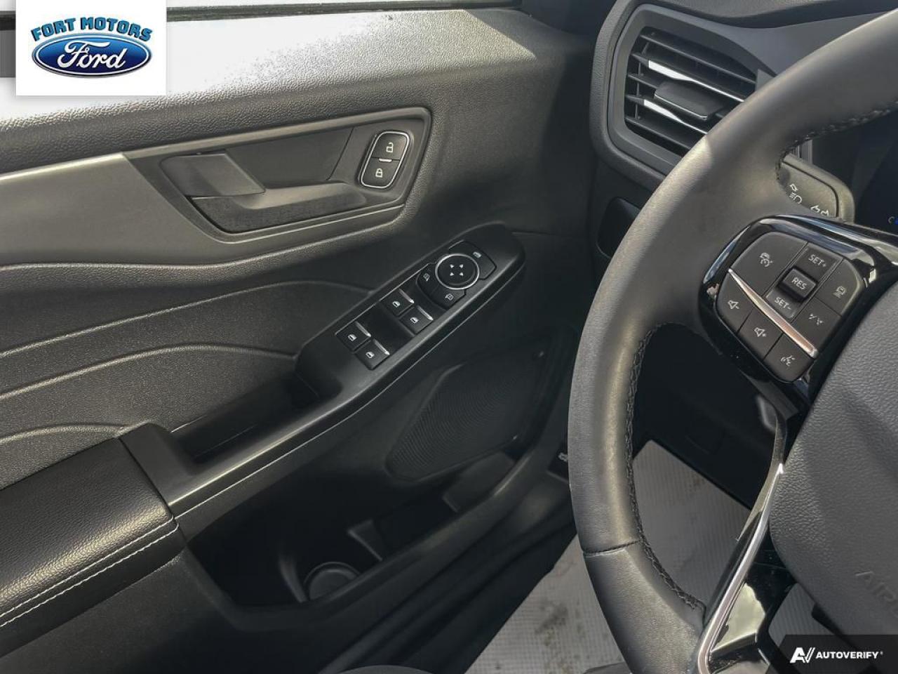 2025 Ford Escape Active™ Photo5