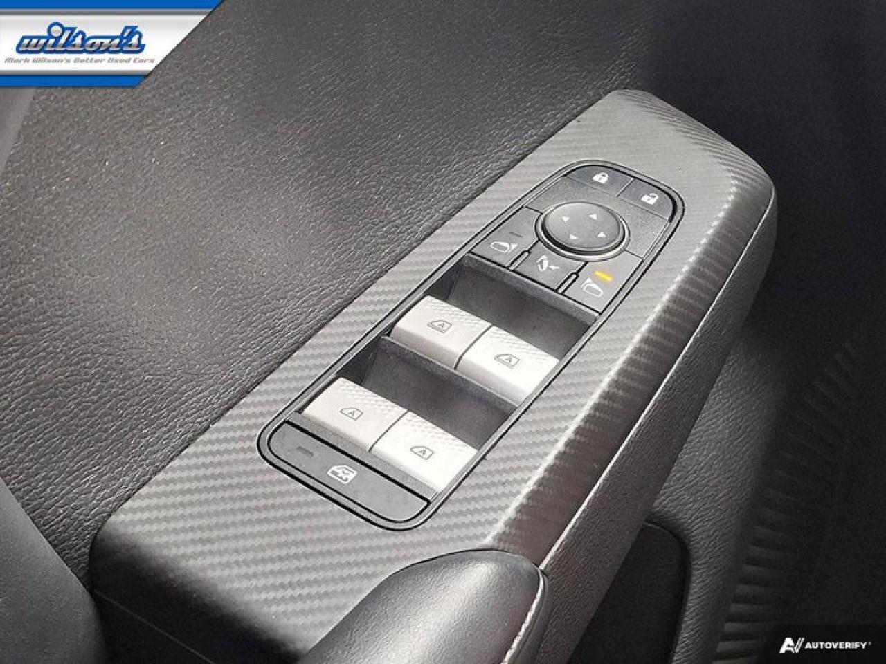 2024 Mitsubishi Outlander Plug-In Hybrid LE PHEV |Pano Roof | Leather | 7 Pass | Heated Seats + Steering | Adaptive Cruise |  & More! Photo