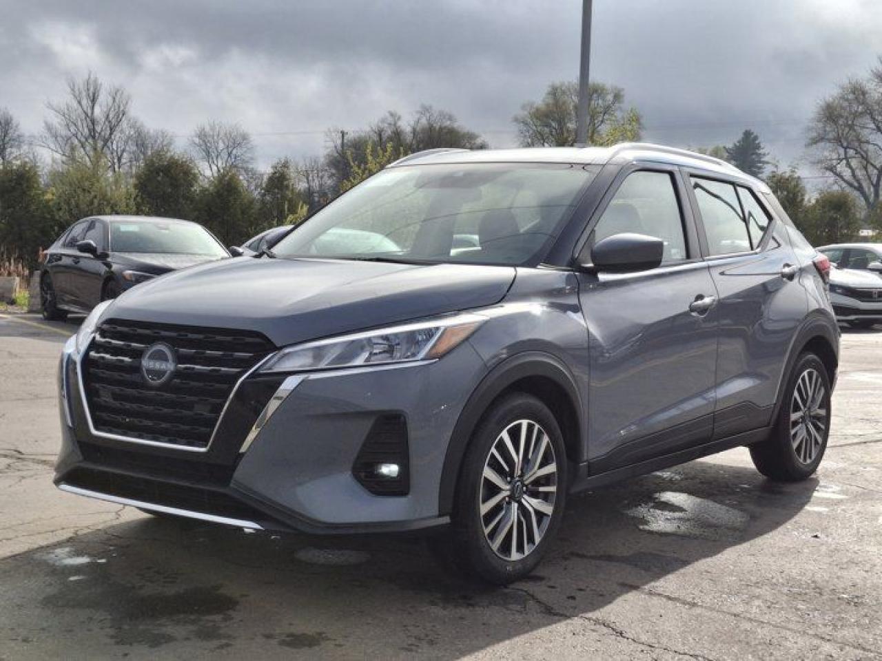 Used 2024 Nissan Kicks SV | Heated Seats + Steering | Remote Start | Adaptive Cruise | Carplay | Reverse Cam | and More ! for sale in Guelph, ON