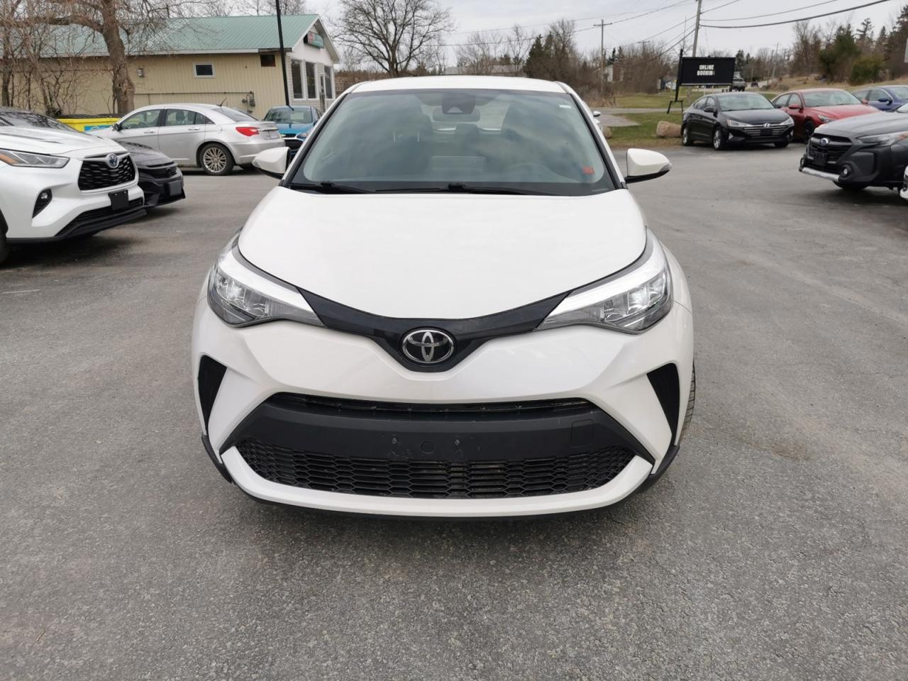 2021 Toyota C-HR LE - Photo #2