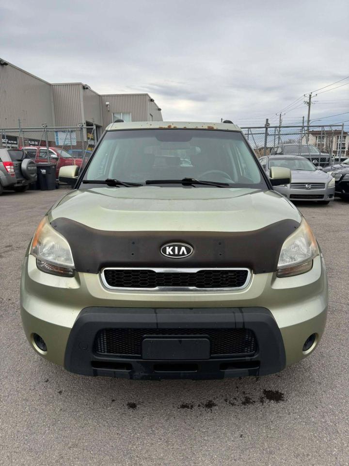 2010 Kia Soul  - Photo #2