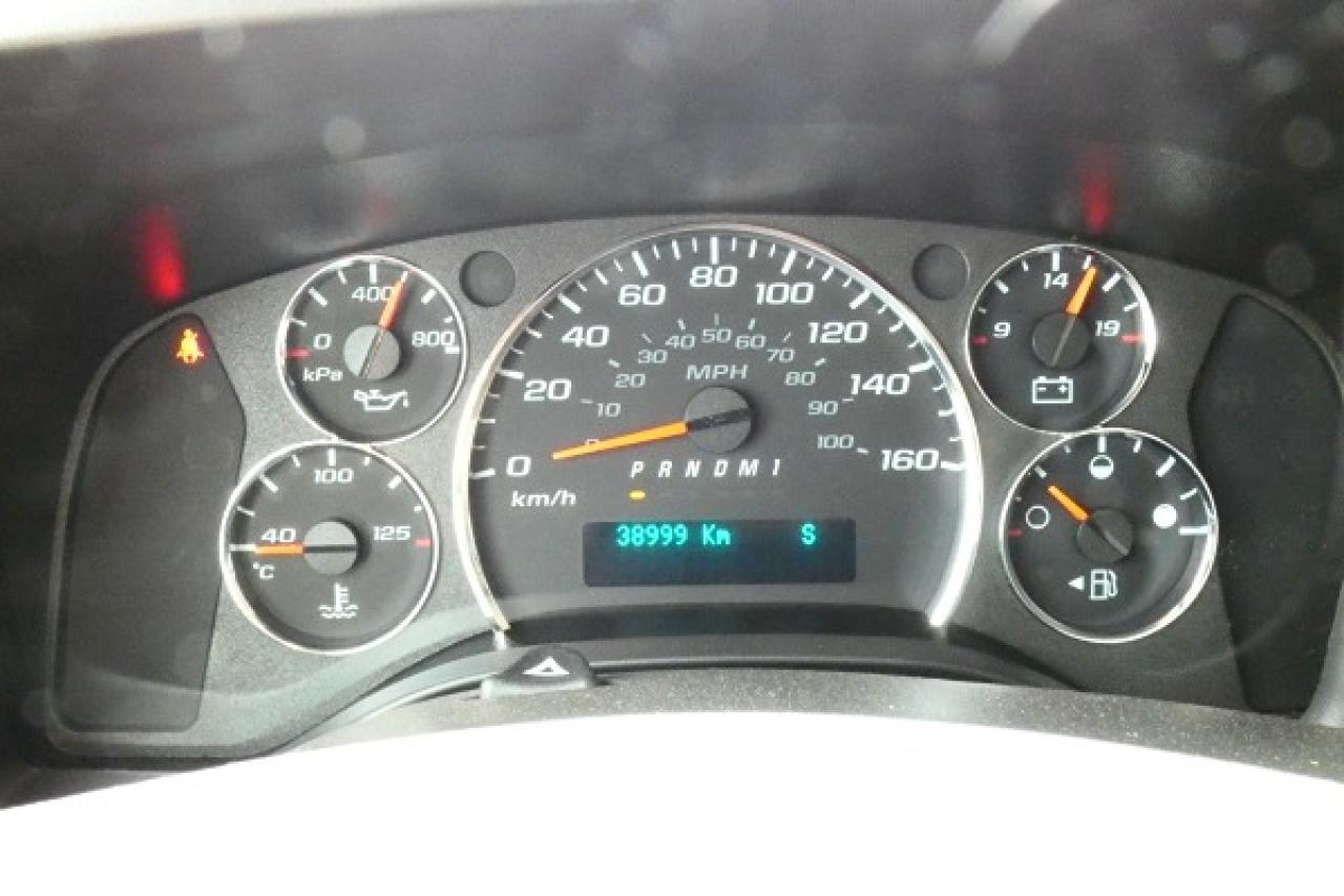 2022 Chevrolet Express Cargo Van 2500 RWD 135" w/cloth seats, rear heat, RVM BUC - Photo #13