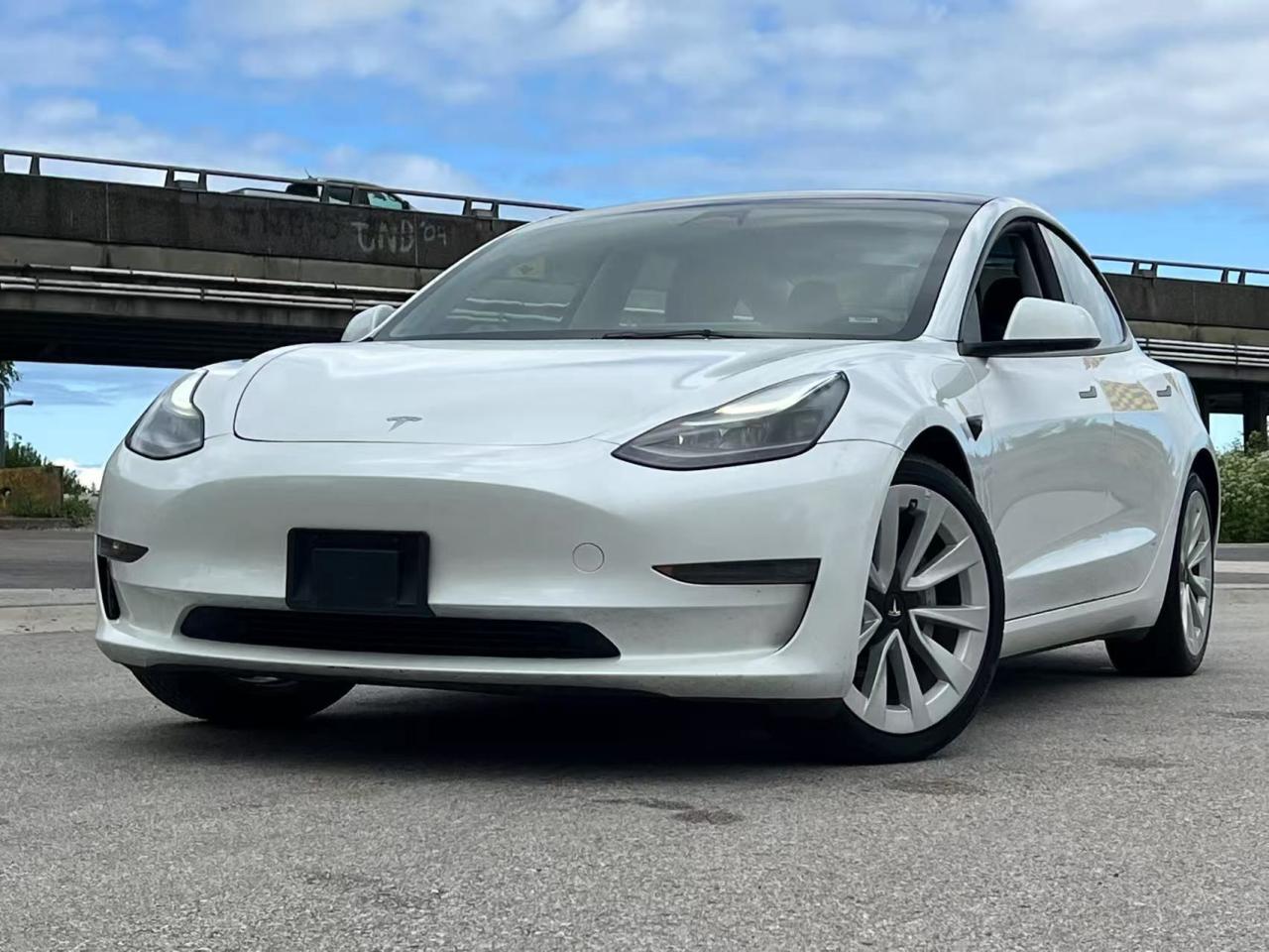 Used 2023 Tesla Model 3 Long Range AWD/ NO ACCIDENT for sale in Richmond, BC