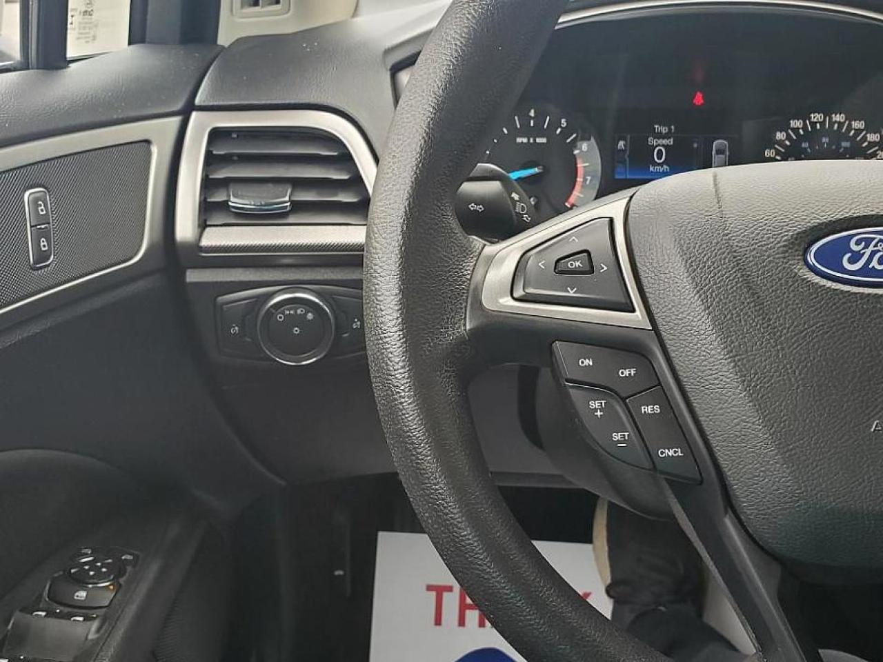 2018 Ford Fusion SE FWD-REAR CAMERA-BLUETOOTH-ALLOY WHEELS - Photo #13