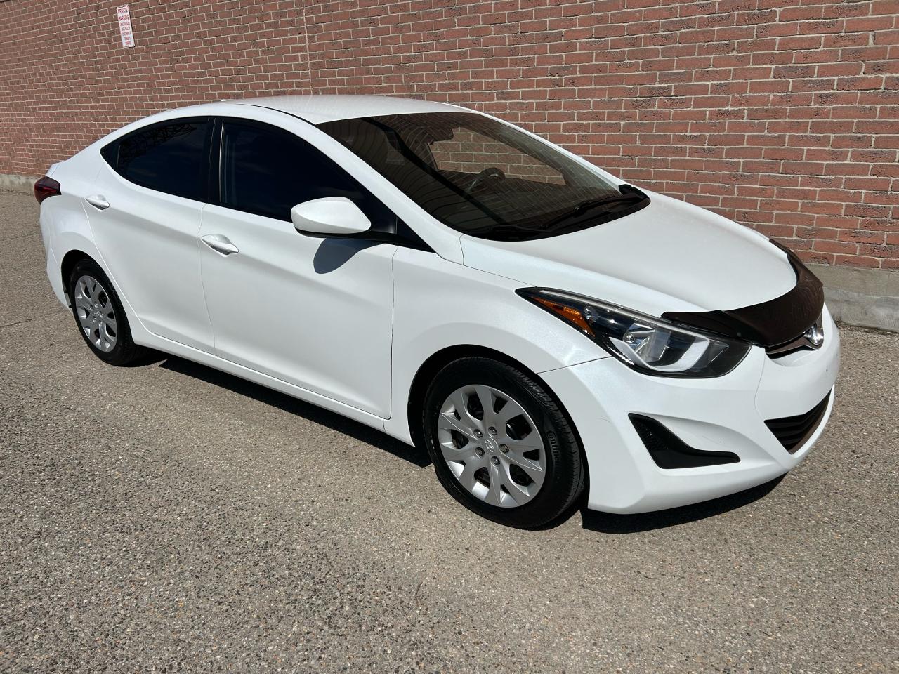 2015 Hyundai Elantra GL - Photo #8