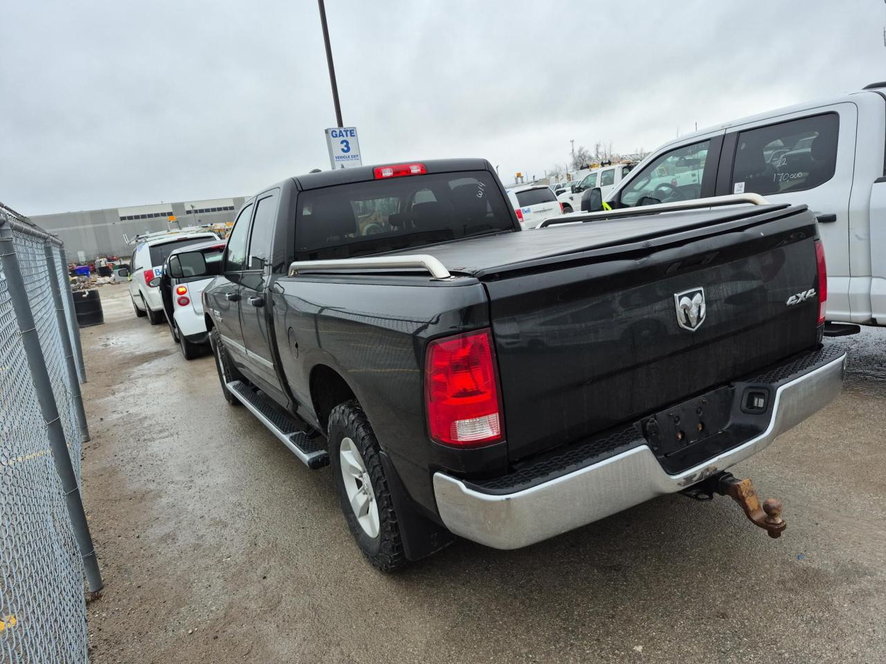 2017 RAM 1500 ST - Photo #6