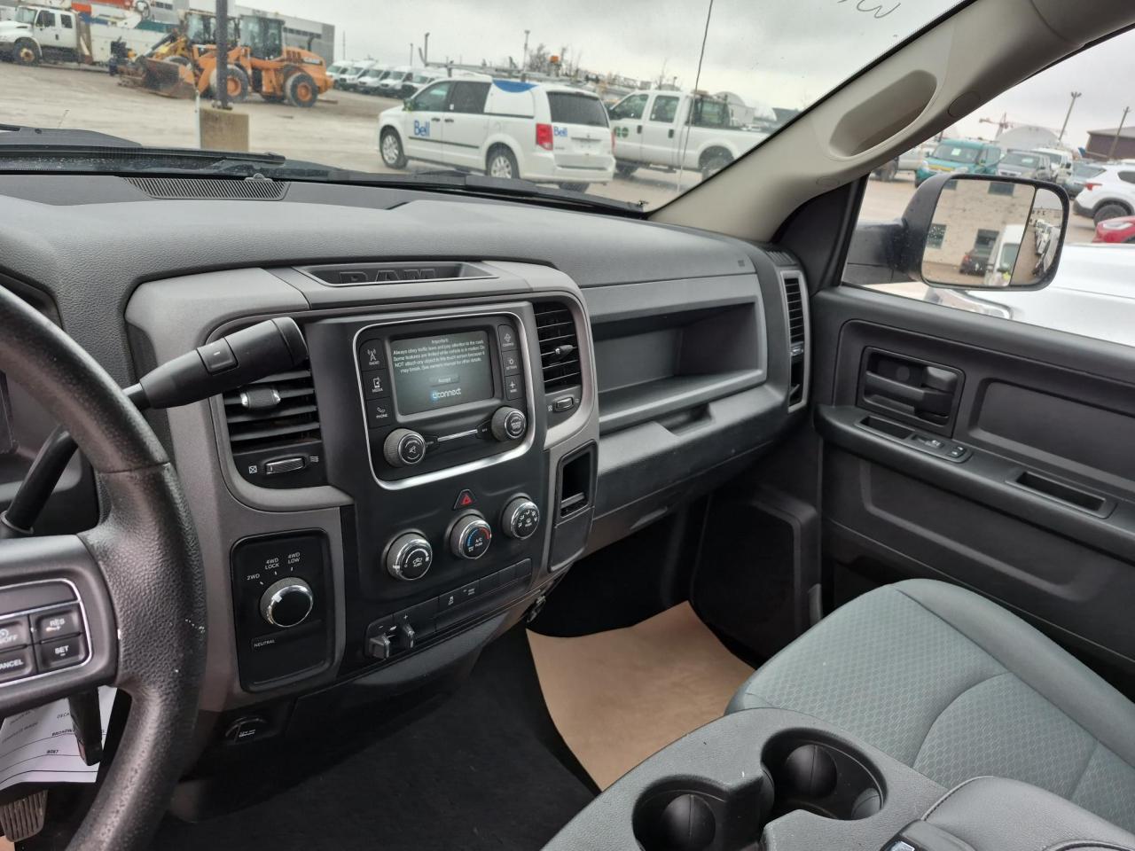 2017 RAM 1500 ST - Photo #10