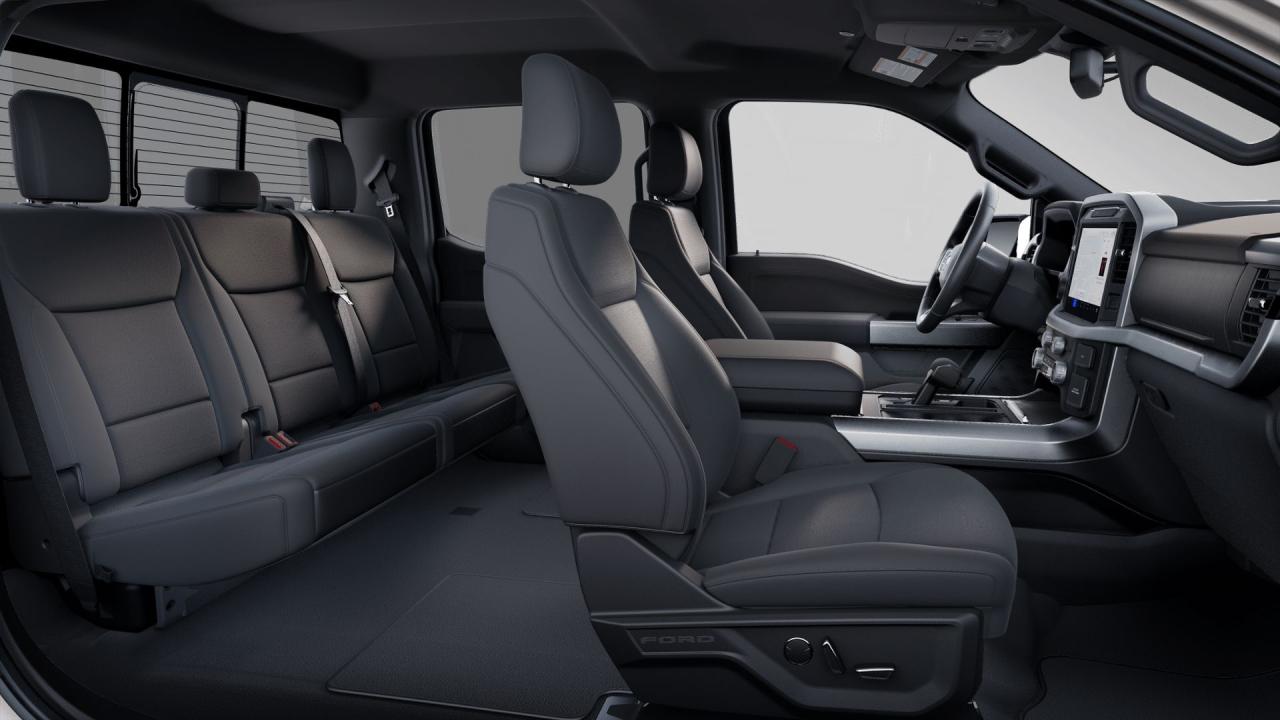 2025 Ford F-150  Photo5