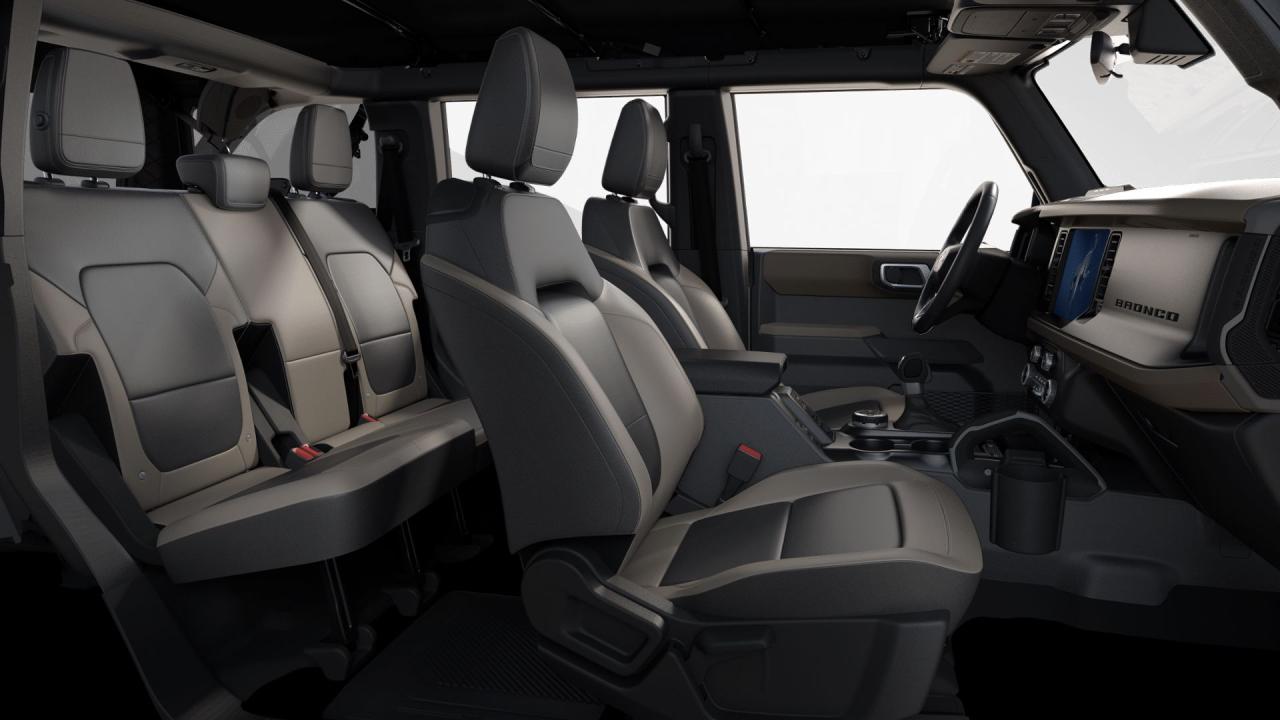 2025 Ford Bronco Big Bend® Photo5
