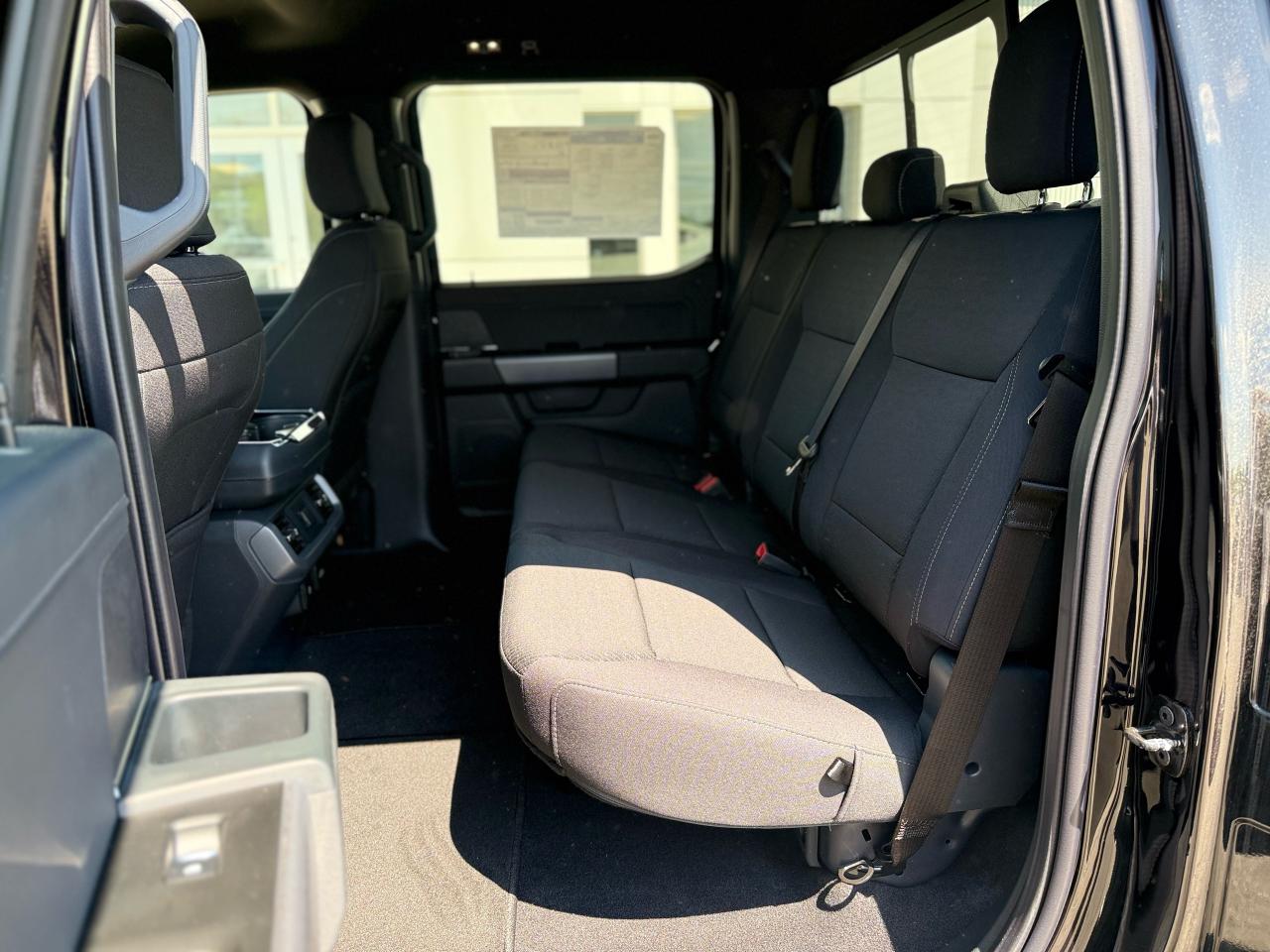 2025 Ford F-150 XLT Photo5