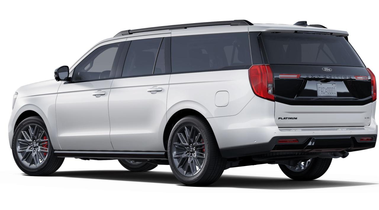 2025 Ford Expedition Platinum® MAX Photo