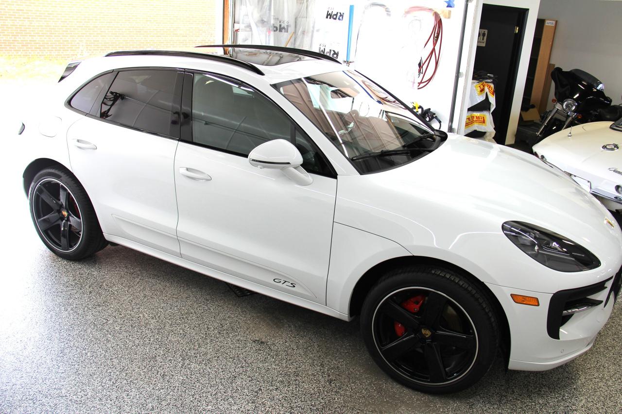 2021 Porsche Macan GTS AWD 375HP - Photo #3