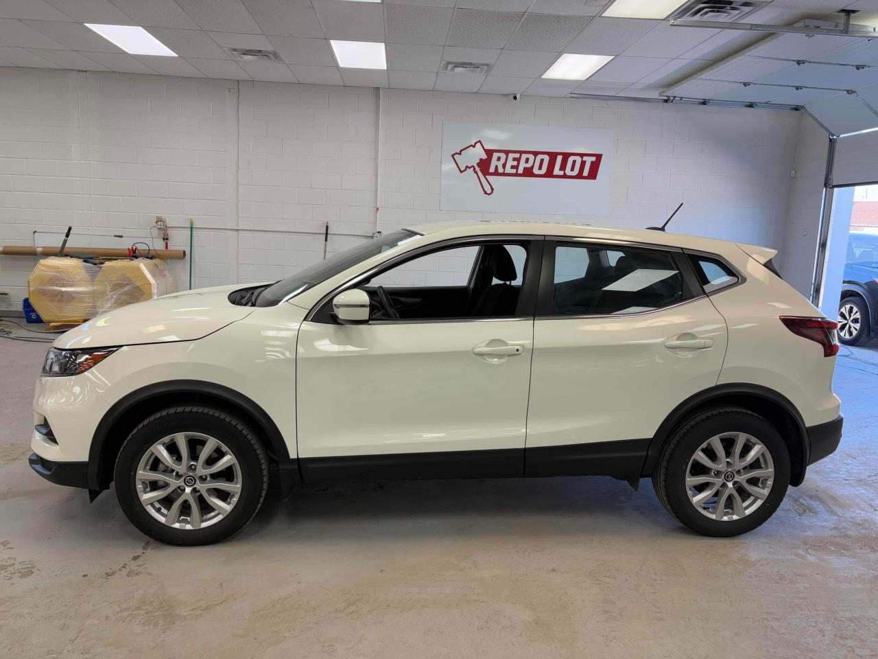 2023 Nissan Qashqai S