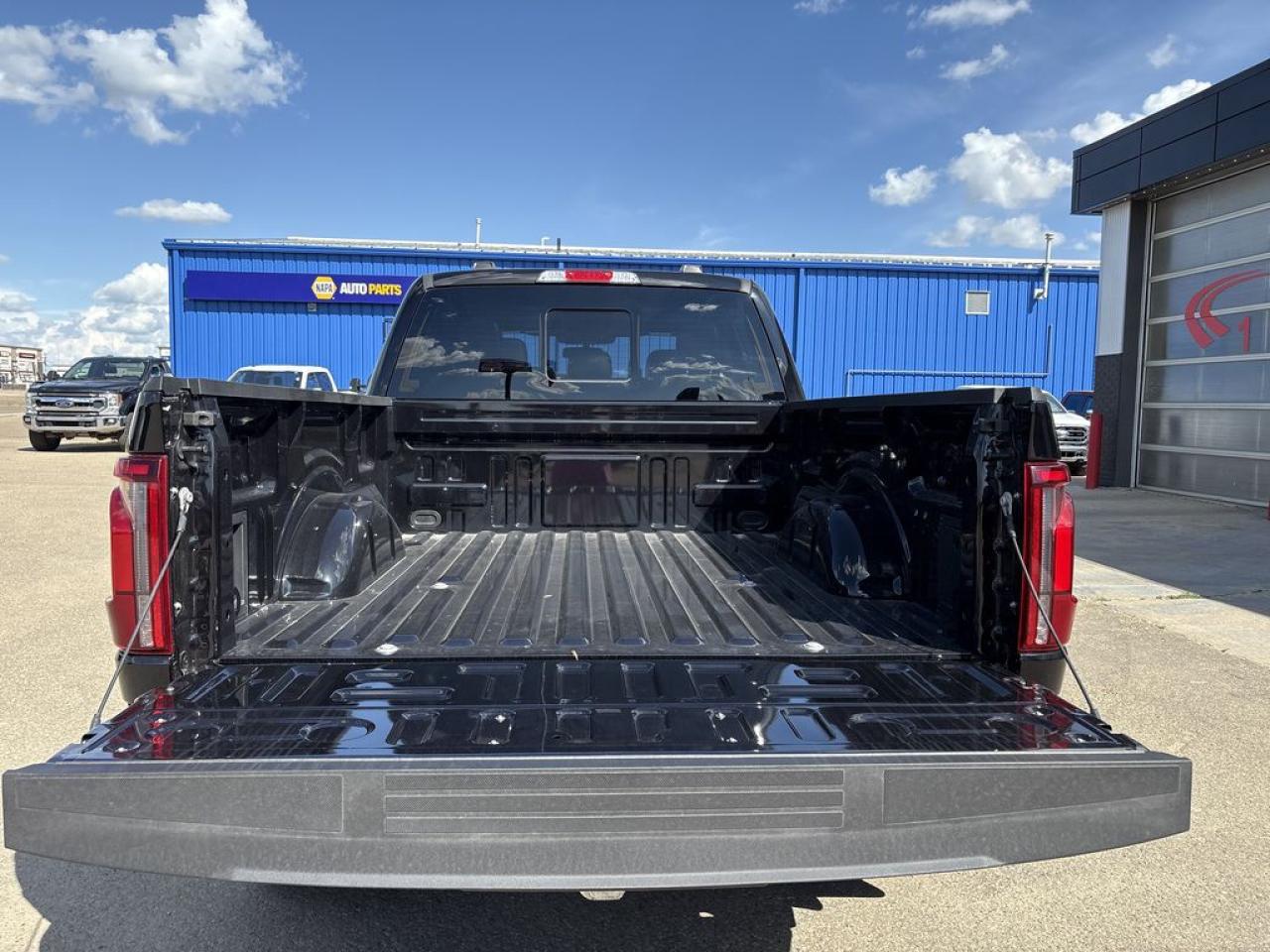 2025 Ford F-150 LARIAT 6.5' Box 501A Photo5