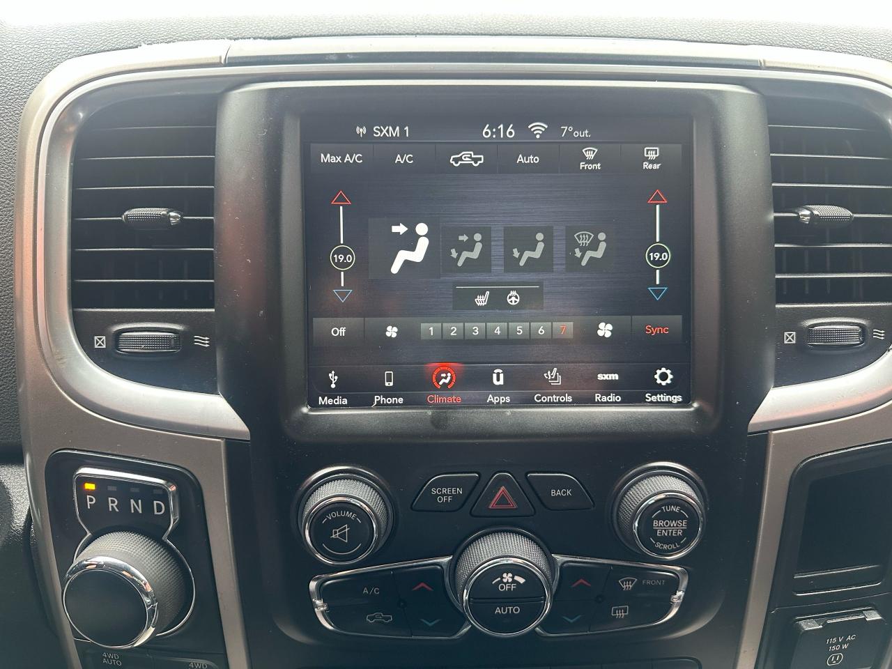 2018 RAM 1500 Big Horn - Photo #16