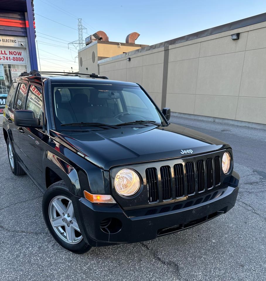 2010 Jeep Patriot SPORT Photo4