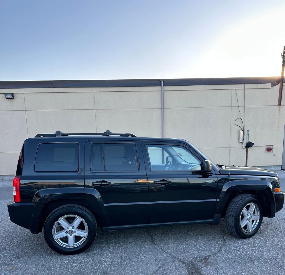 2010 Jeep Patriot SPORT - Photo #4