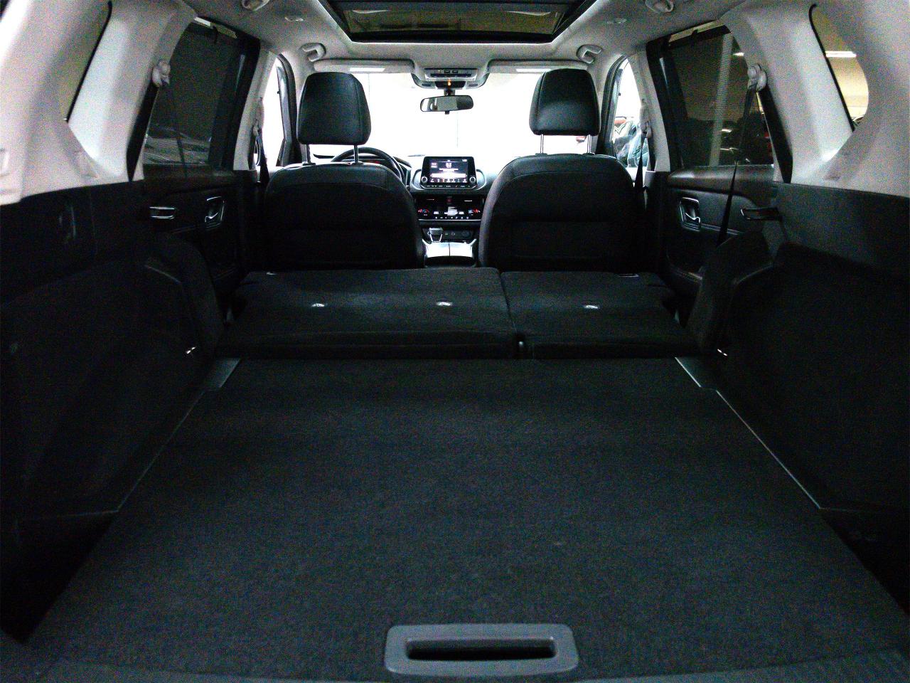 2022 Nissan Rogue SL | AWD | Nav | Leather | Pano roof | CarPlay