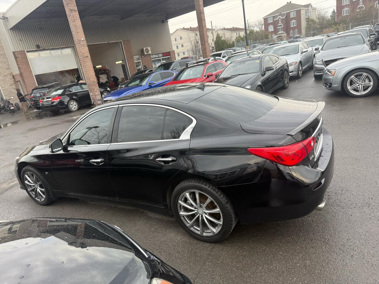 2014 Infiniti Q50  - Photo #2