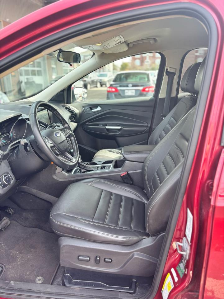 2017 Ford Escape  - Photo #10