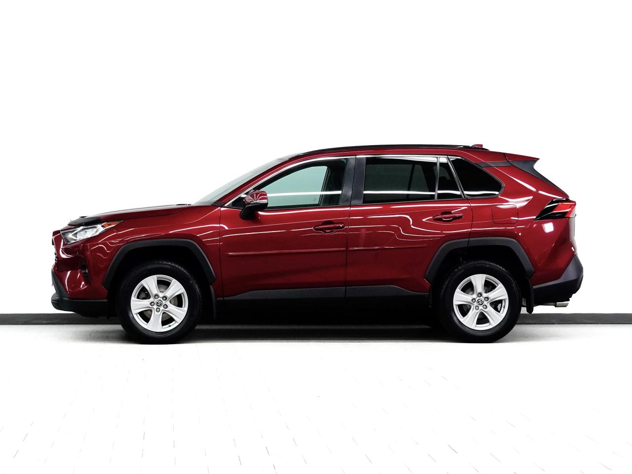 2021 Toyota RAV4 XLE | AWD | Sunroof | Heated Seats | BSM | CarPlay