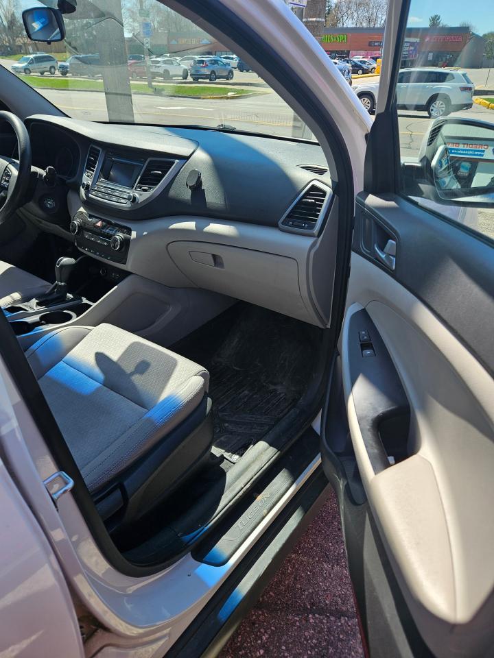 2016 Hyundai Tucson SE - Photo #13