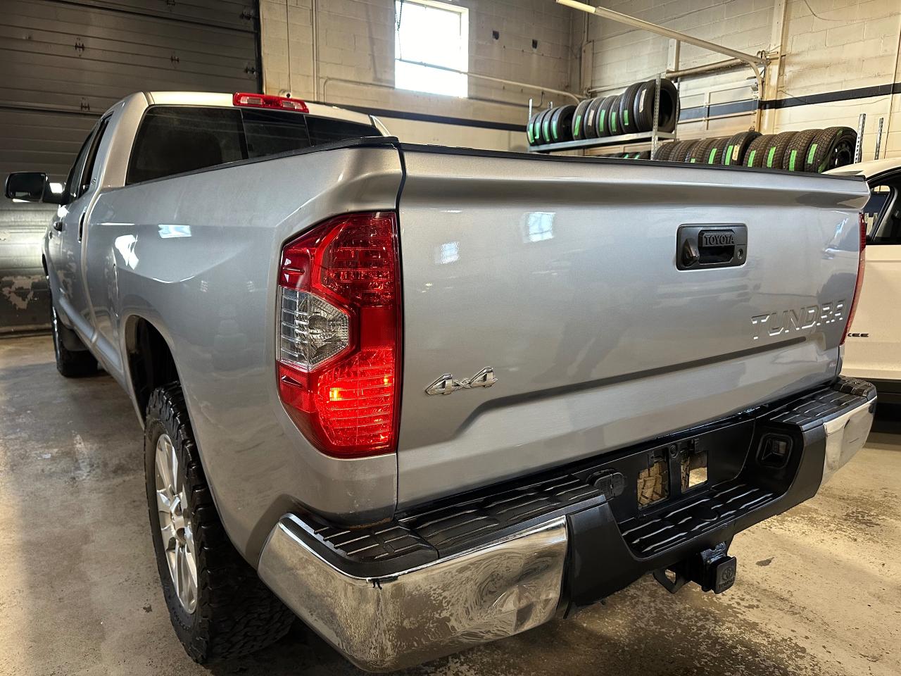 2019 Toyota Tundra 4X4 Double CAB Long SR5 Plus 5.7L - Photo #7