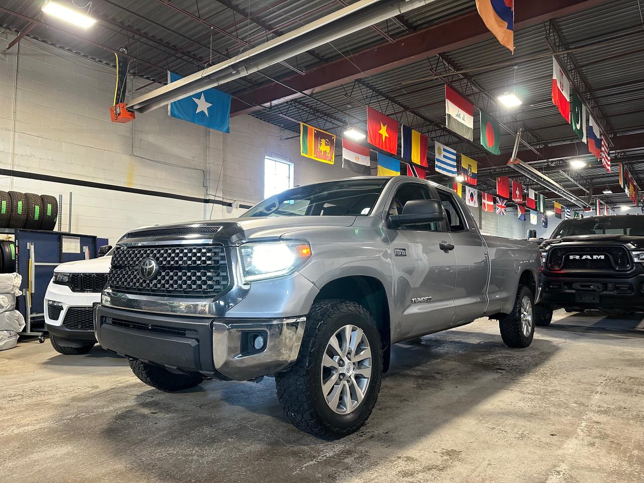 2019 Toyota Tundra 4X4 Double CAB Long SR5 Plus 5.7L - Photo #1