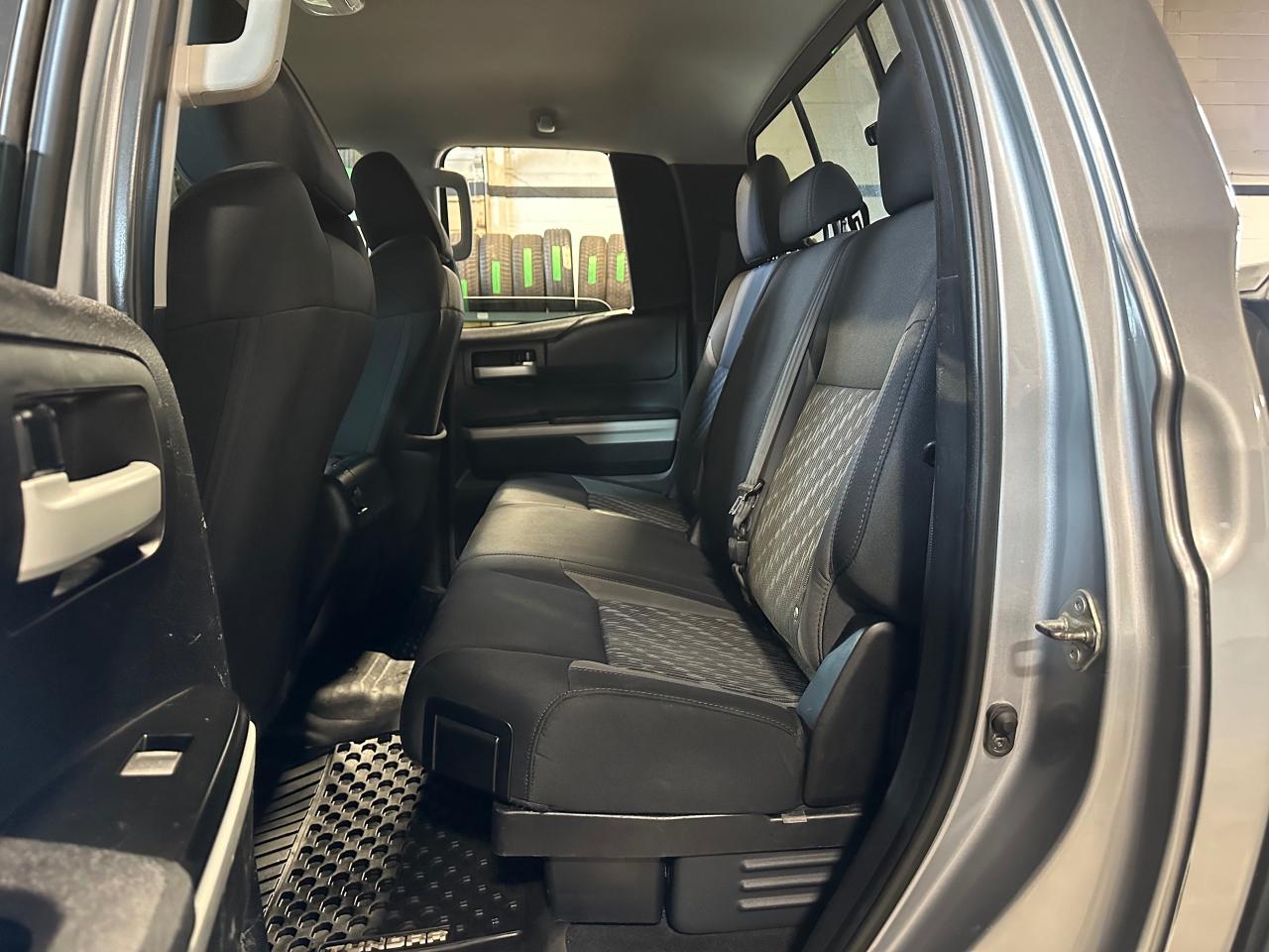 2019 Toyota Tundra 4X4 Double CAB Long SR5 Plus 5.7L - Photo #8
