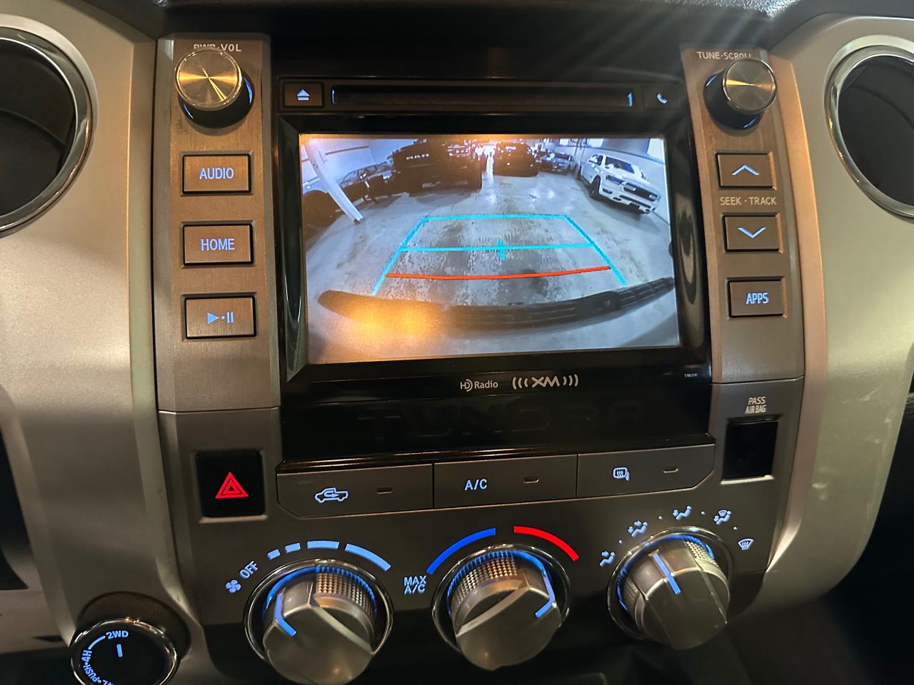 2019 Toyota Tundra 4X4 Double CAB Long SR5 Plus 5.7L - Photo #22