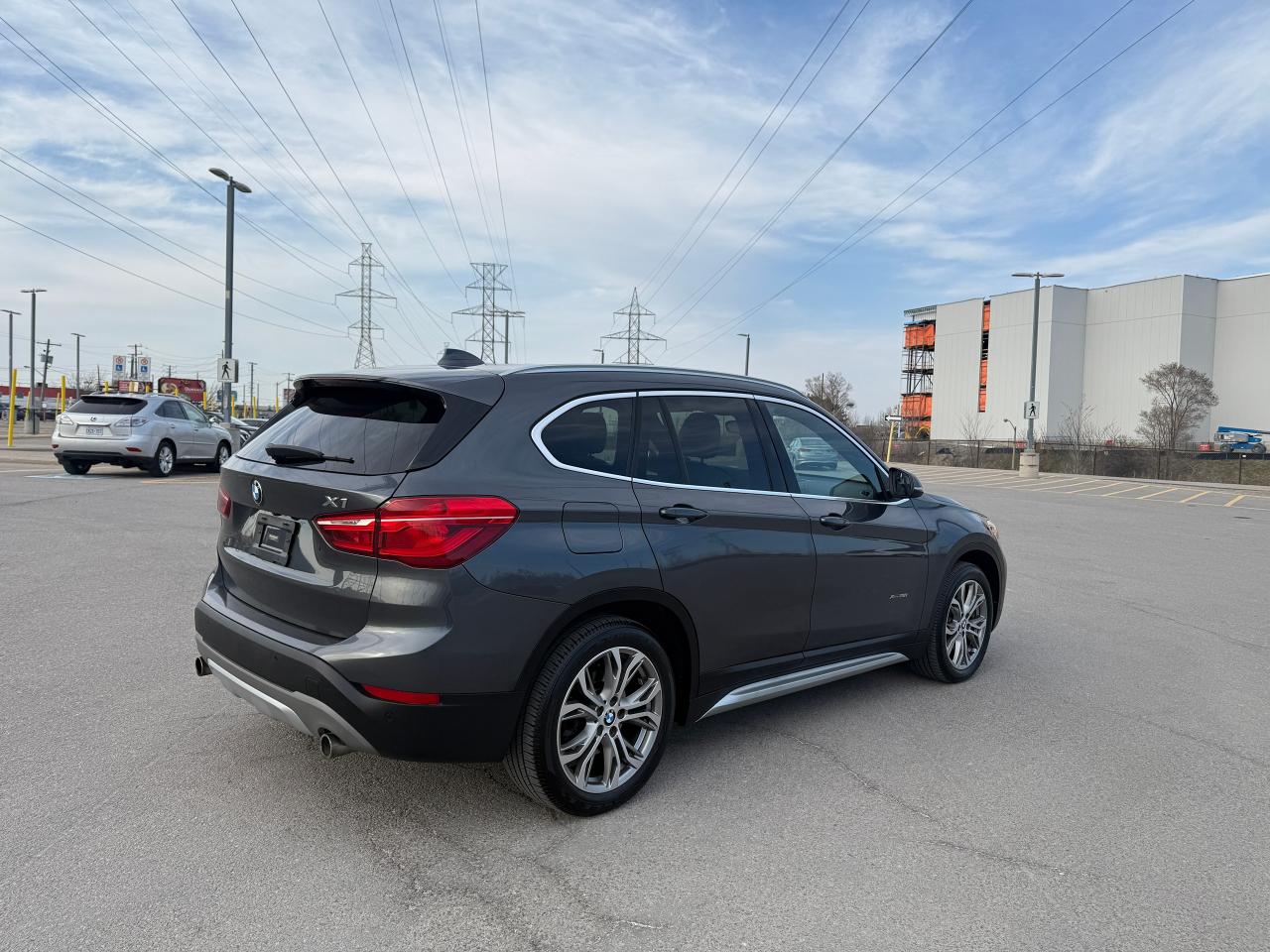 2017 BMW X1 AWD 4dr xDrive28i - Photo #6